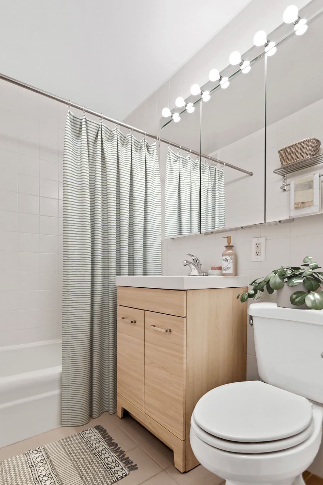 500 2 Avenue #18E, Manhattan, NY 10016 1