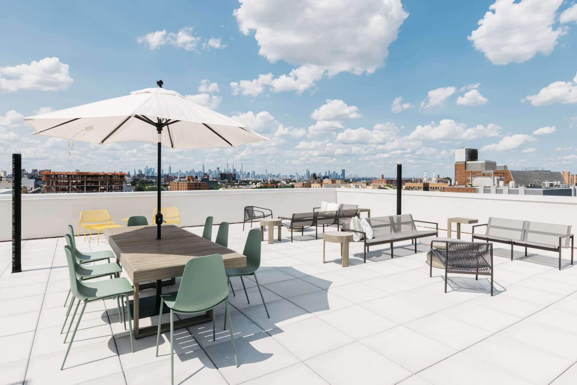8 Palmetto #207, Brooklyn, NY 11221