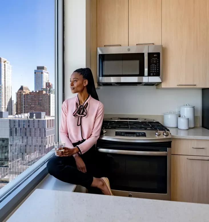 601 West 57 Street #16P, Manhattan, NY 10019