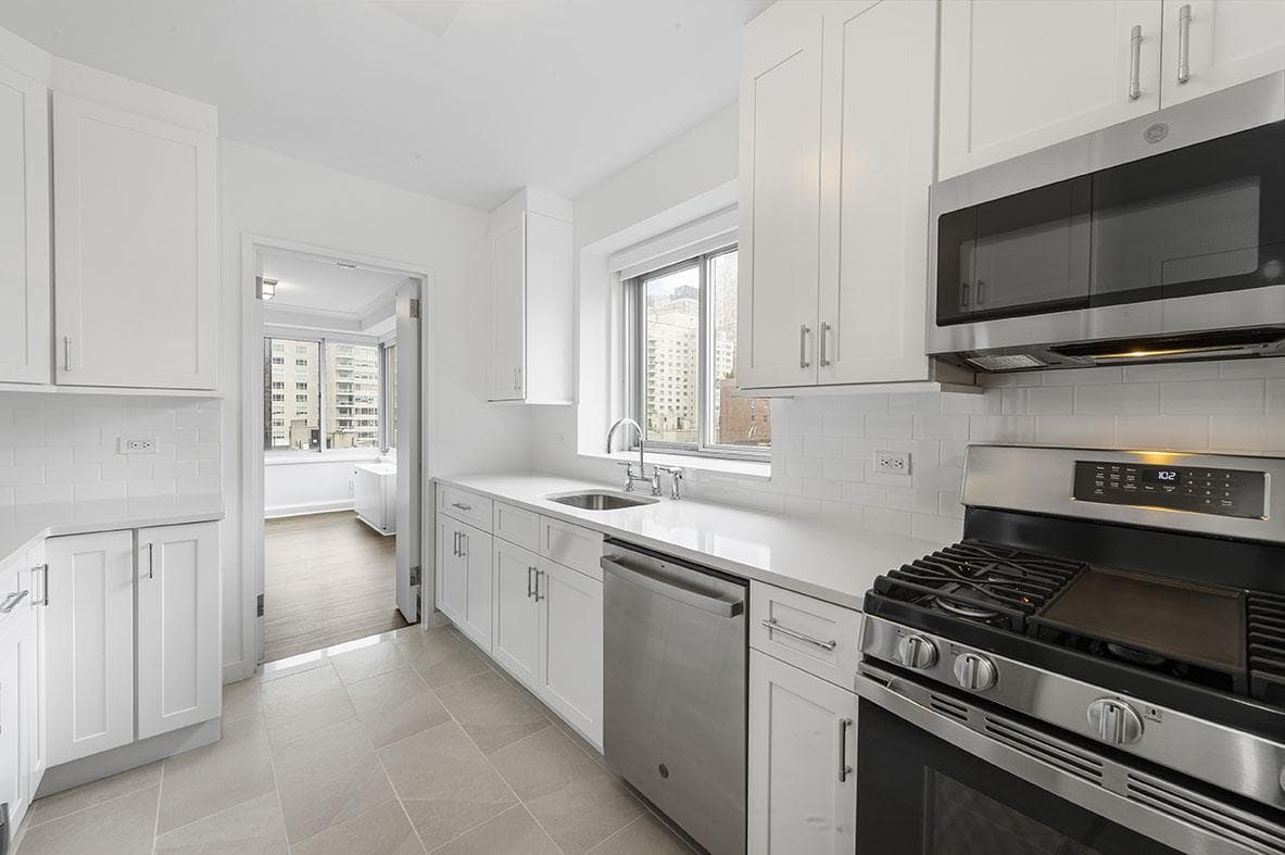 254 E 68 St #31B, Manhattan, NY 10065 1