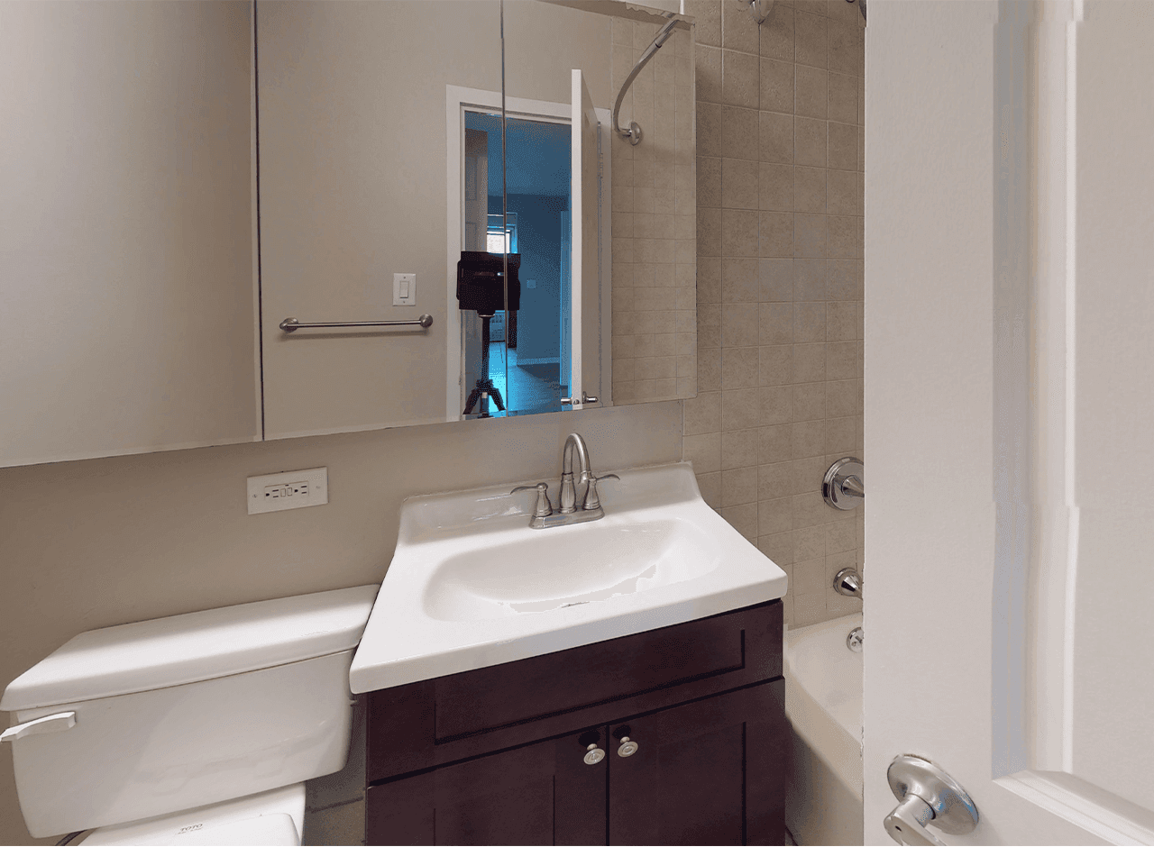 80 North Moore Street #15B, Manhattan, NY 10013 1