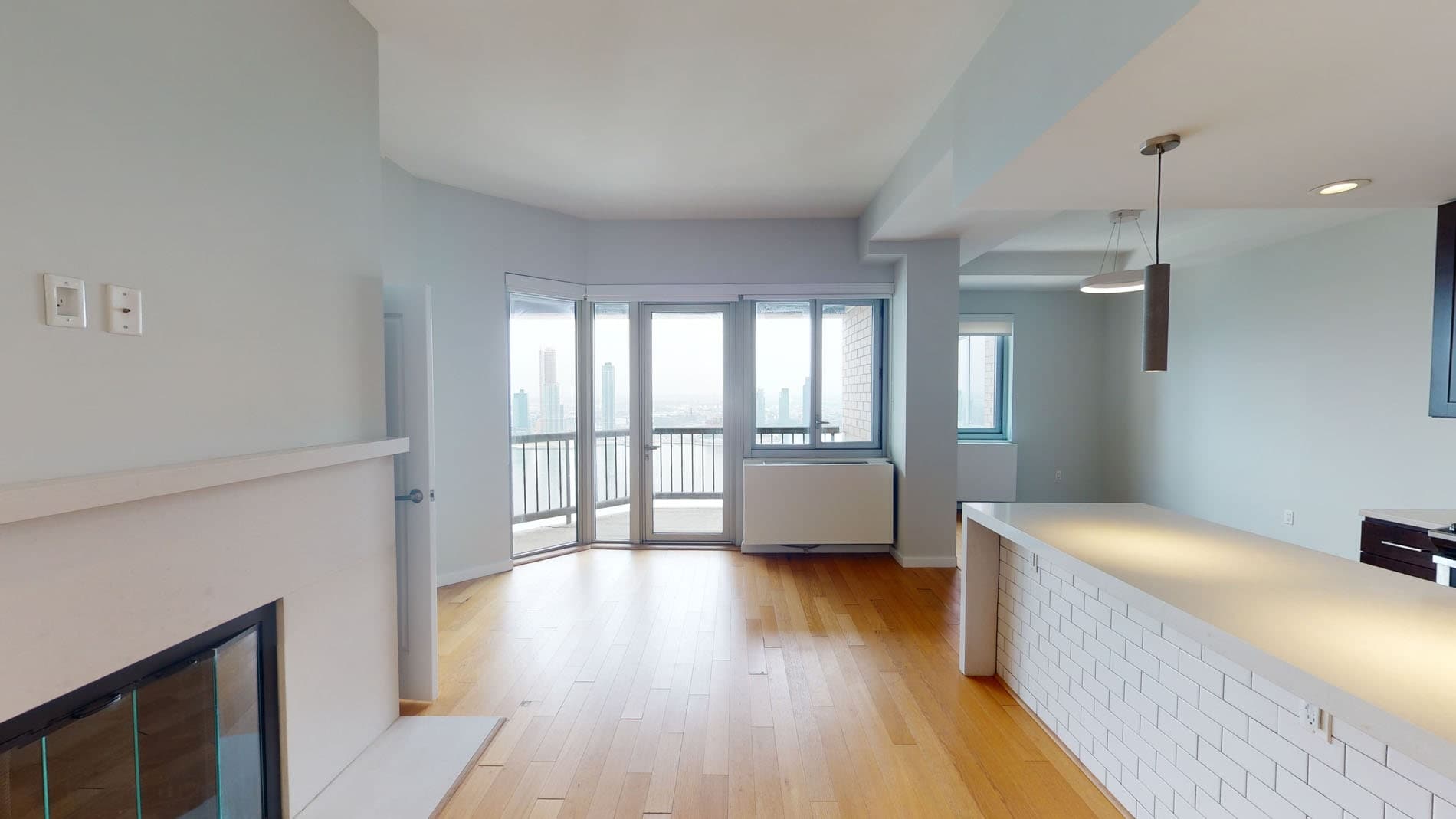 View 34 401 E 34 St #SPHA, Manhattan, NY 10016 1