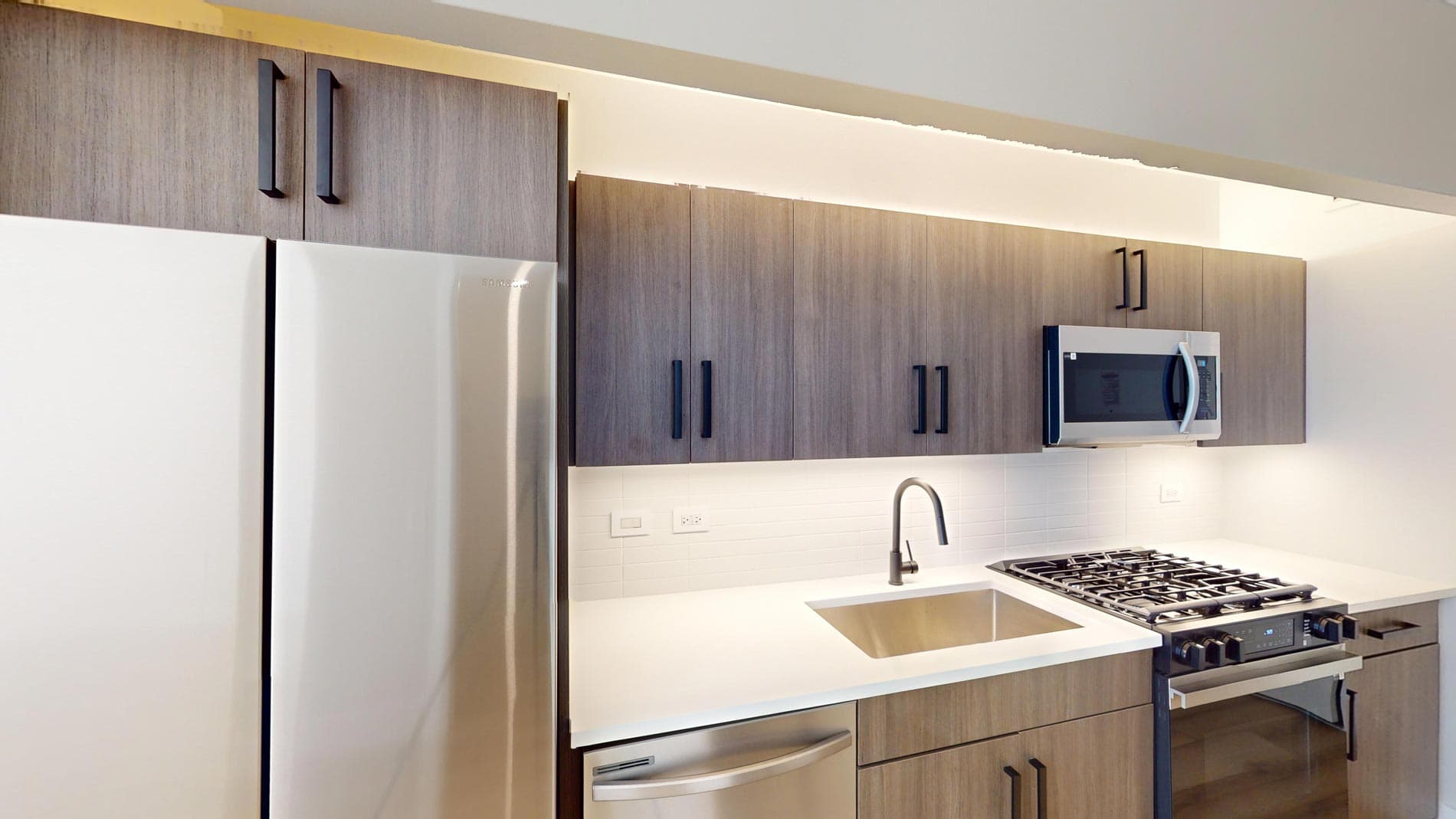 95 Wall St. in Financial District 95 Wall Street #2106, Manhattan, NY 10005 1