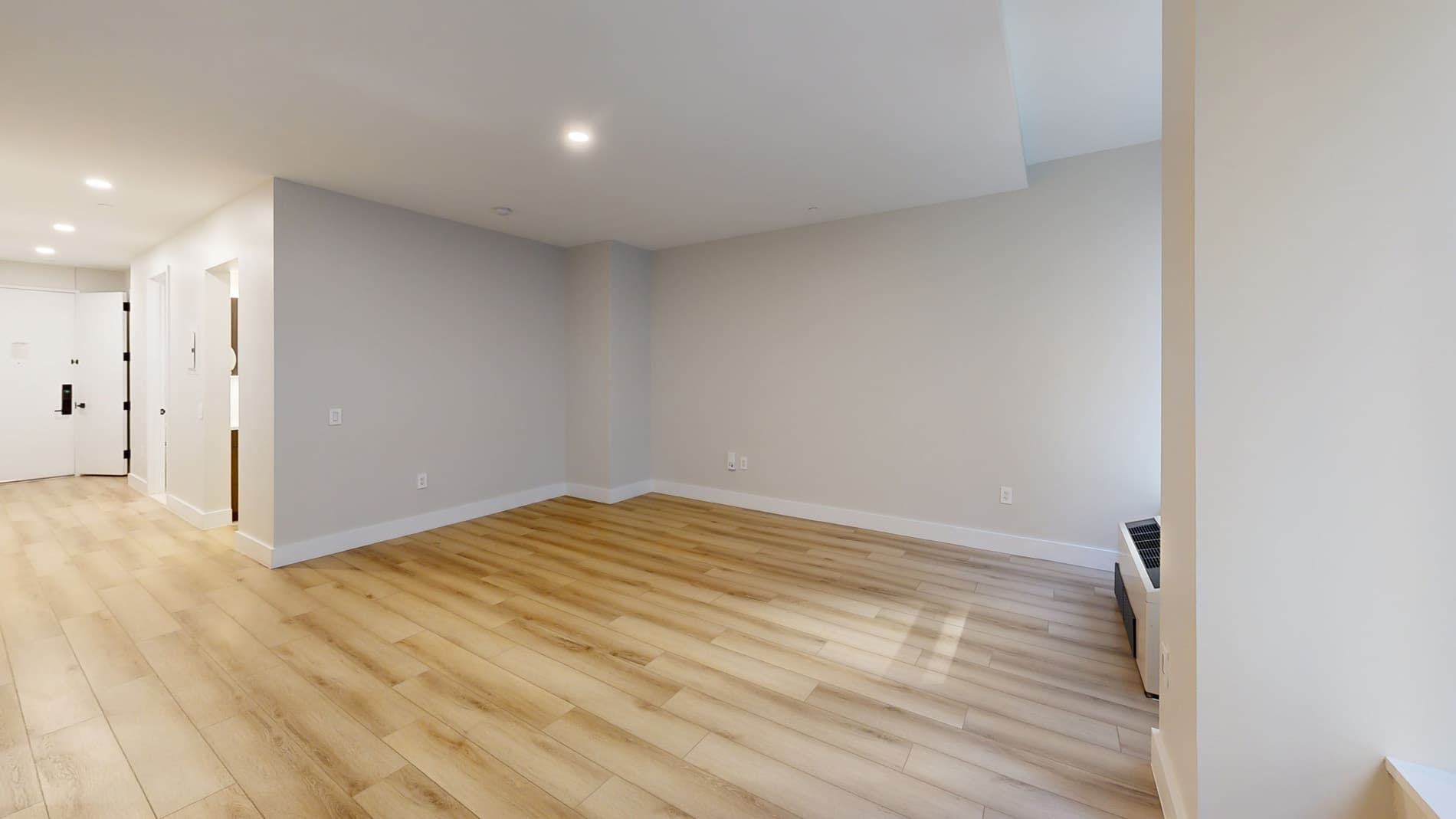 95 Wall St. in Financial District 95 Wall Street #509, Manhattan, NY 10005 1