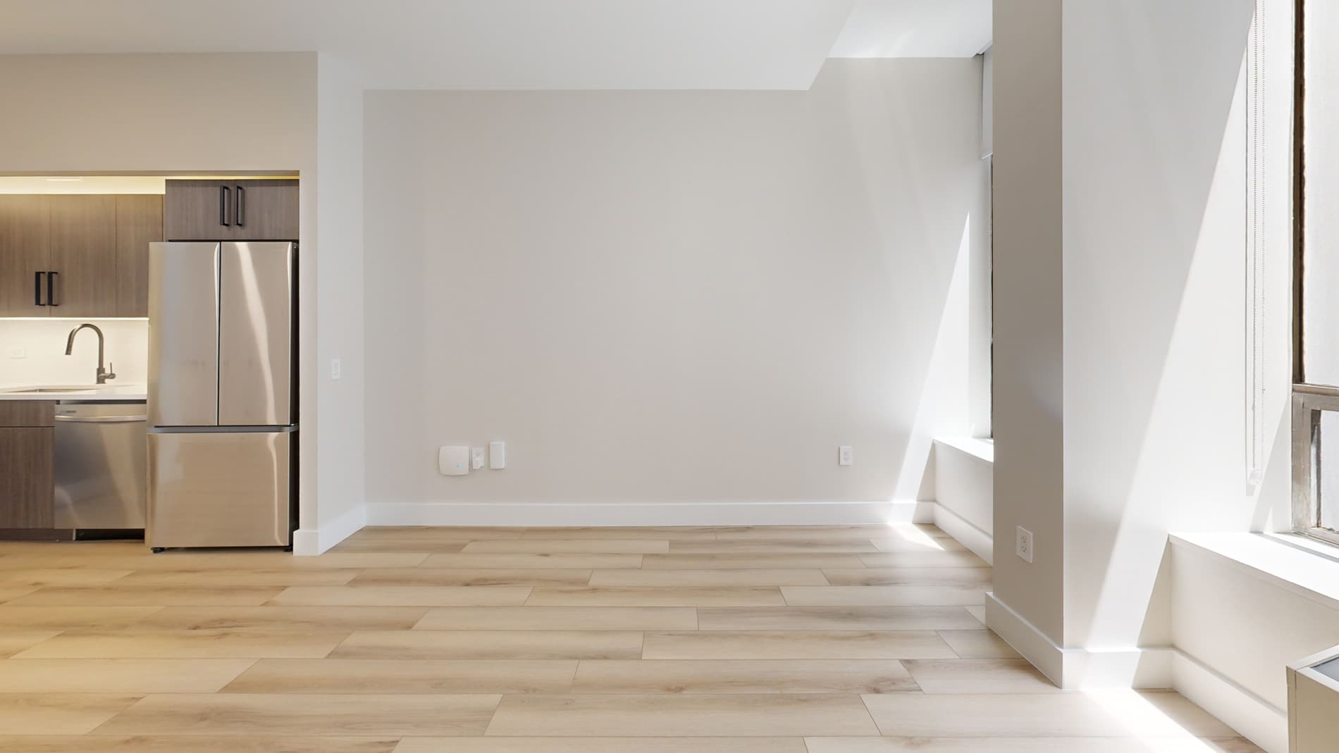 95 Wall St. in Financial District 95 Wall Street #803, Manhattan, NY 10005 1