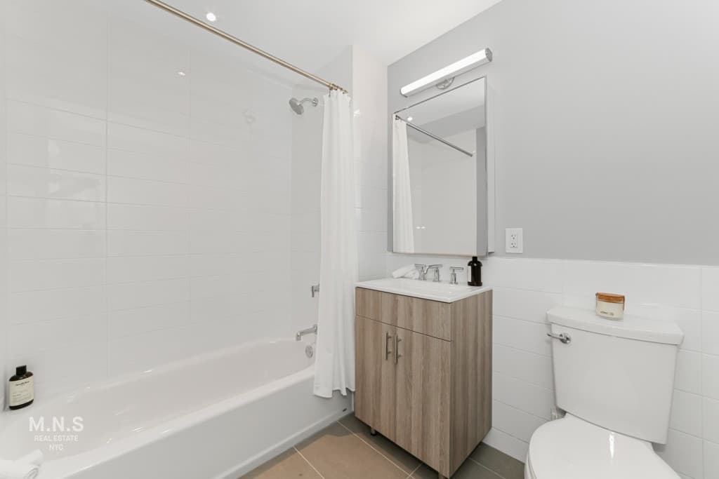 800 Flatbush Avenue #614, Brooklyn, NY 11226