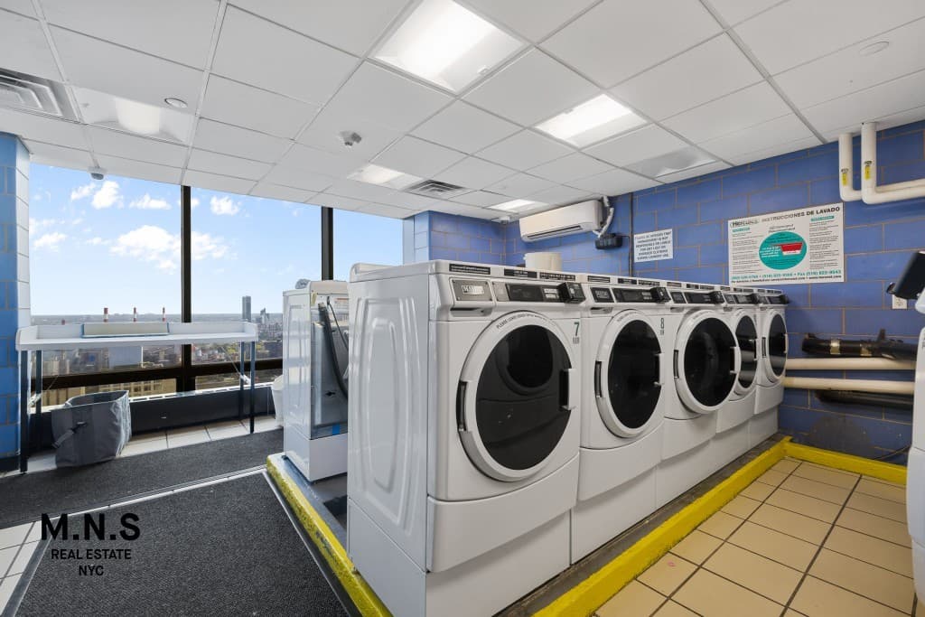 265 East 66 Street #16F, Manhattan, NY 10065 1