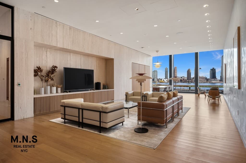 685 1 Ave #14L, Manhattan, NY 10016 1