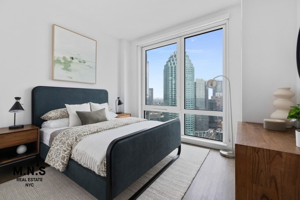 22-44 Jackson Ave #1536, Queens, NY 11101 1