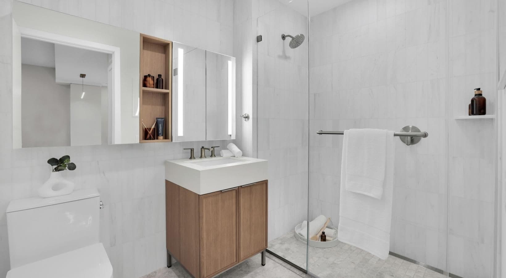 18 West 55 Street #Penthouse PHA22, Manhattan, NY 10019 1