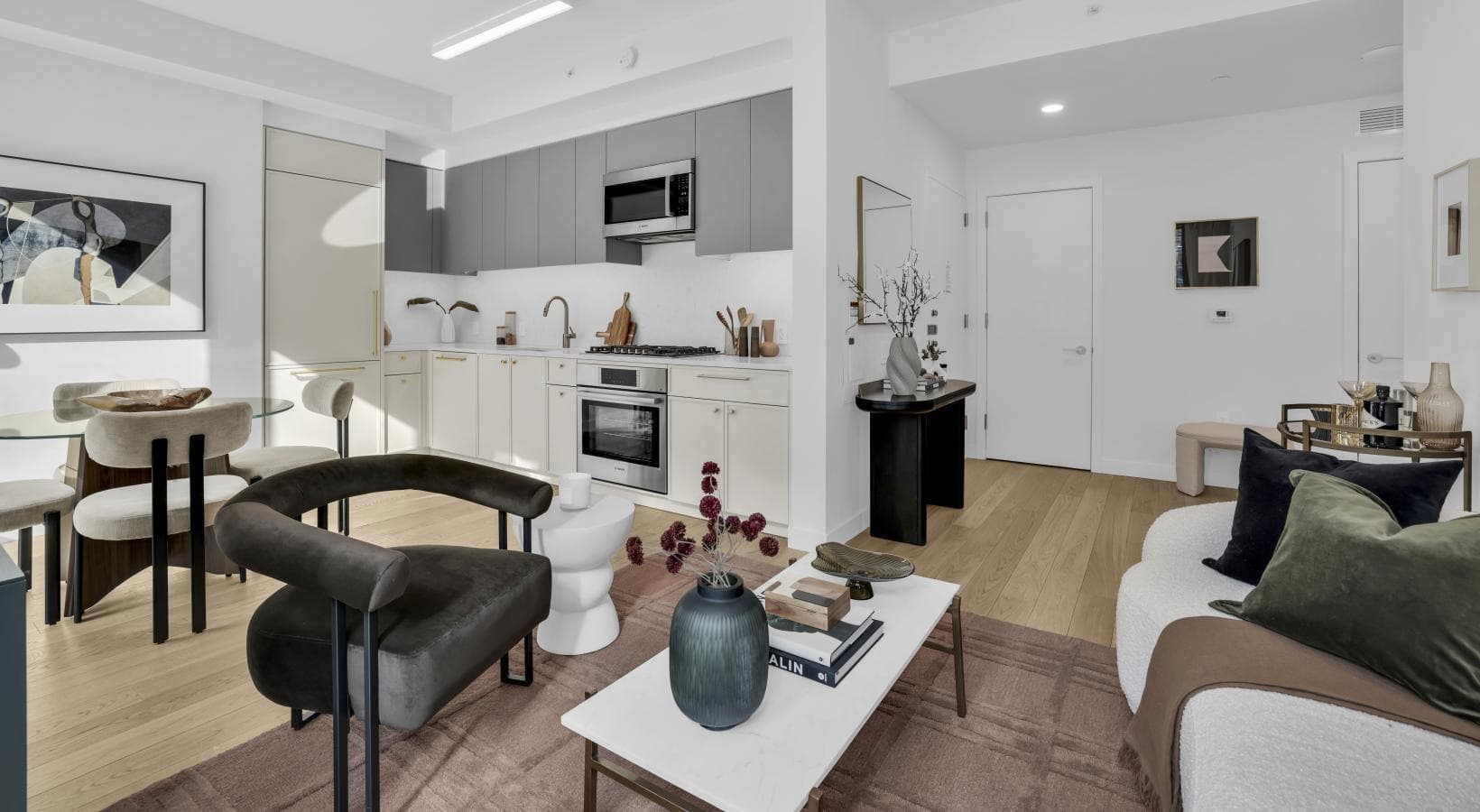 18 West 55 Street #9E, Manhattan, NY 10019 1