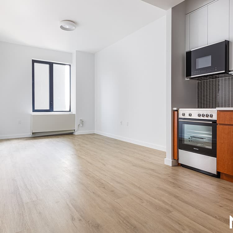 276 Grand Concourse #805, Bronx, NY 10451