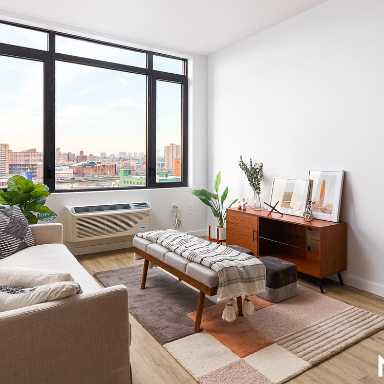 276 Grand Concourse #815, Bronx, NY 10451