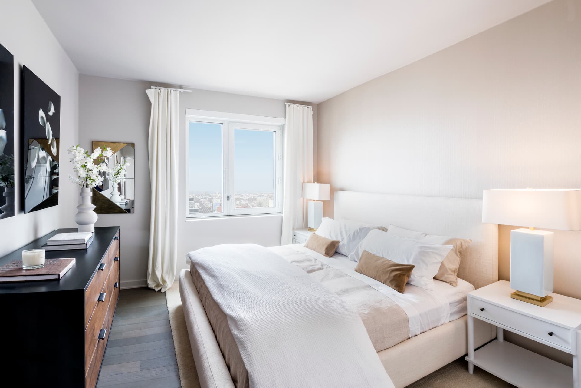 29-22 Northern Boulevard #3705, Queens, NY 11101