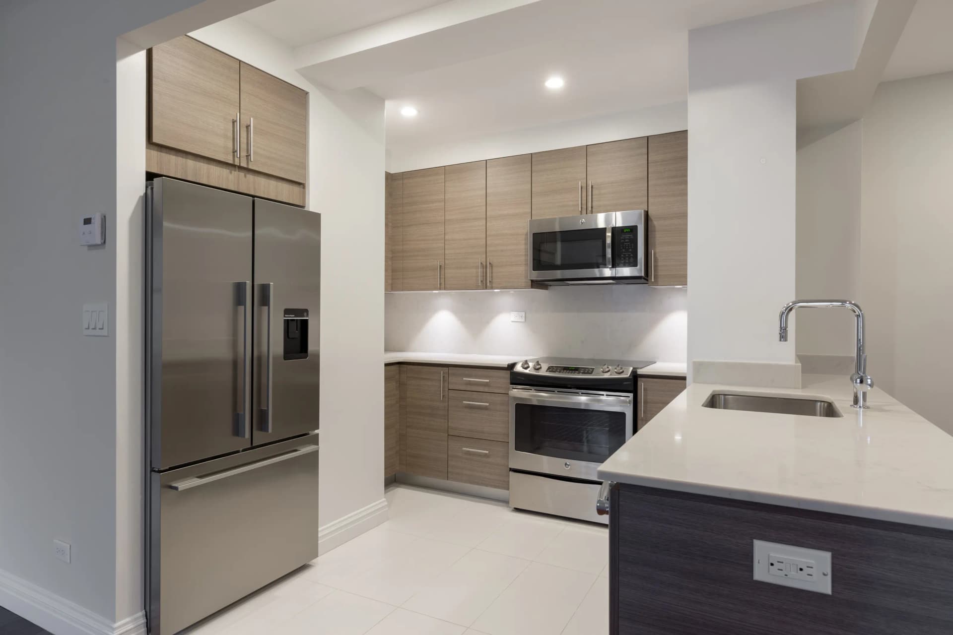 210 West 70 Street #0816, Manhattan, NY 10023