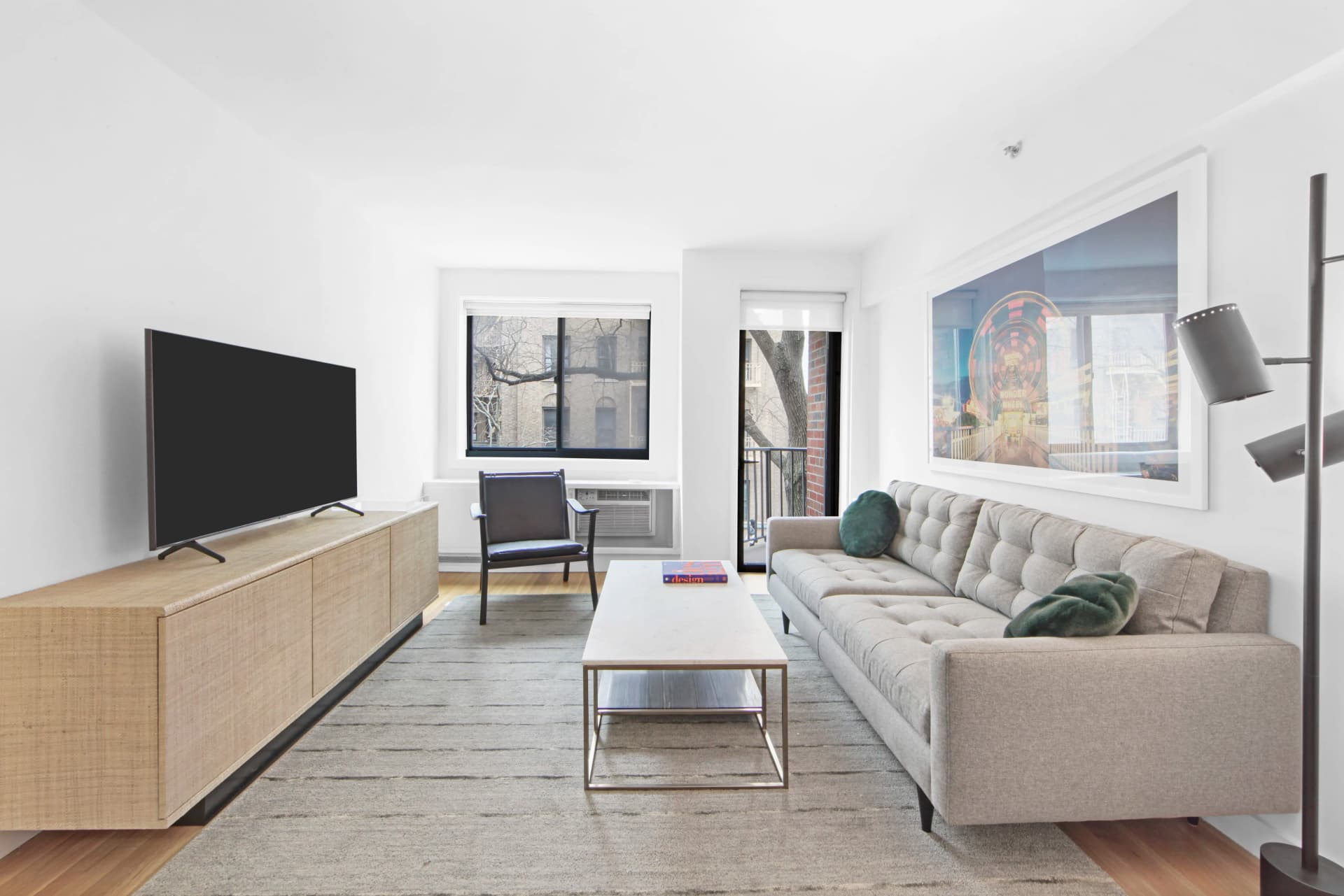 553 Avenue Of The Americas #220, Manhattan, NY 10011