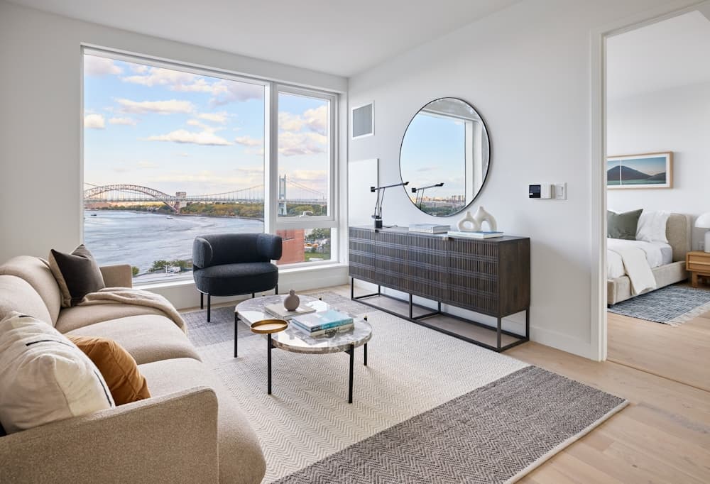 20 Halletts Point #2610, Queens, NY 11102 1