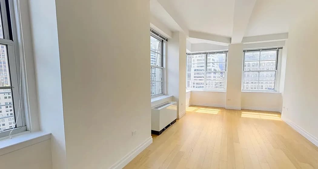 21 West Street #28E, Manhattan, NY 10006 apartment_living_room 1