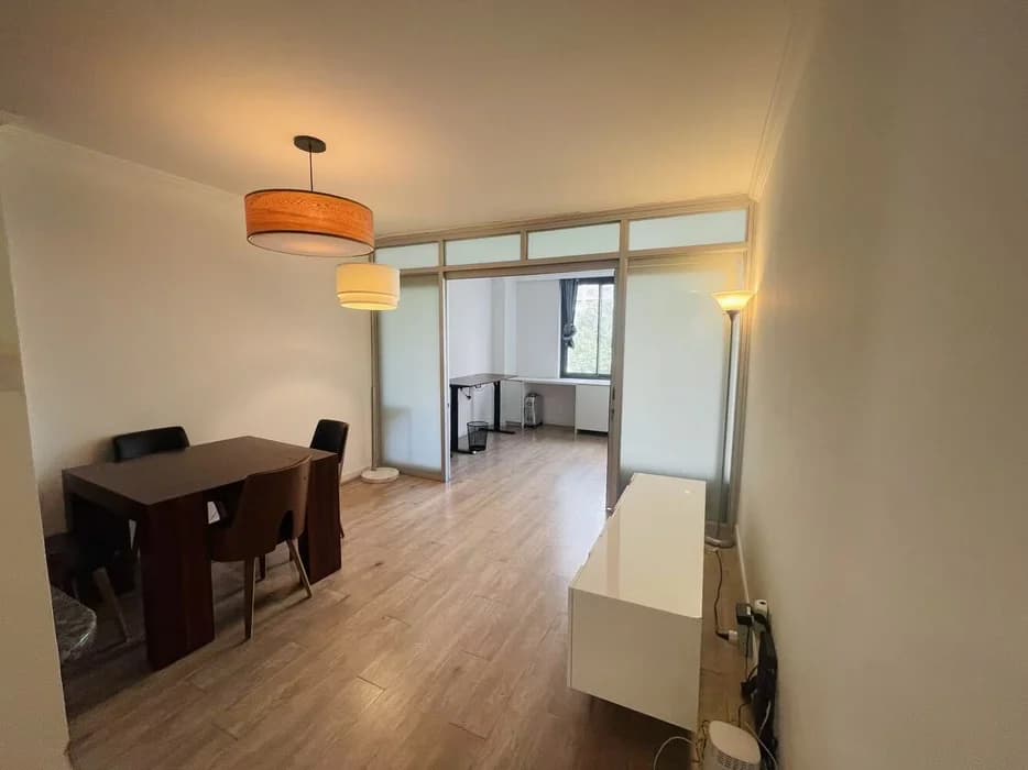 300 Albany Street #5D, Manhattan, NY 10280 apartment_dining_room 1