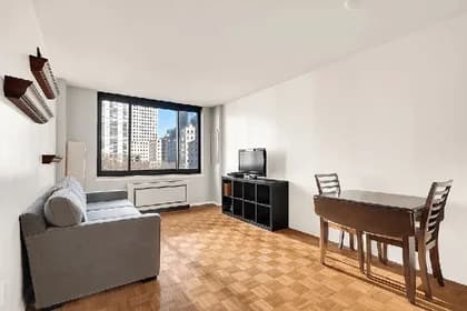 300 Albany Street #7F, Manhattan, NY 10280 - Image 1