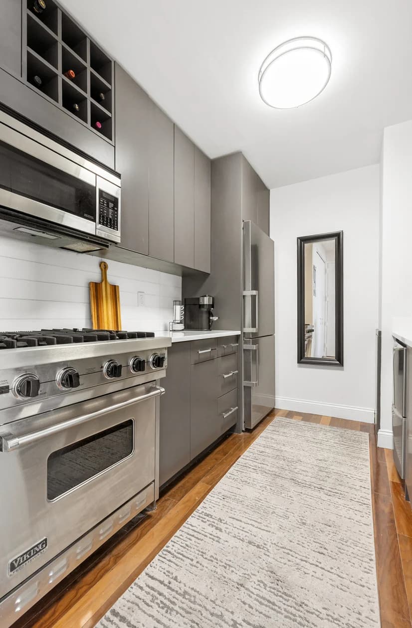 88 Greenwich Street #1110, Manhattan, NY 10006 apartment_kitchen 1