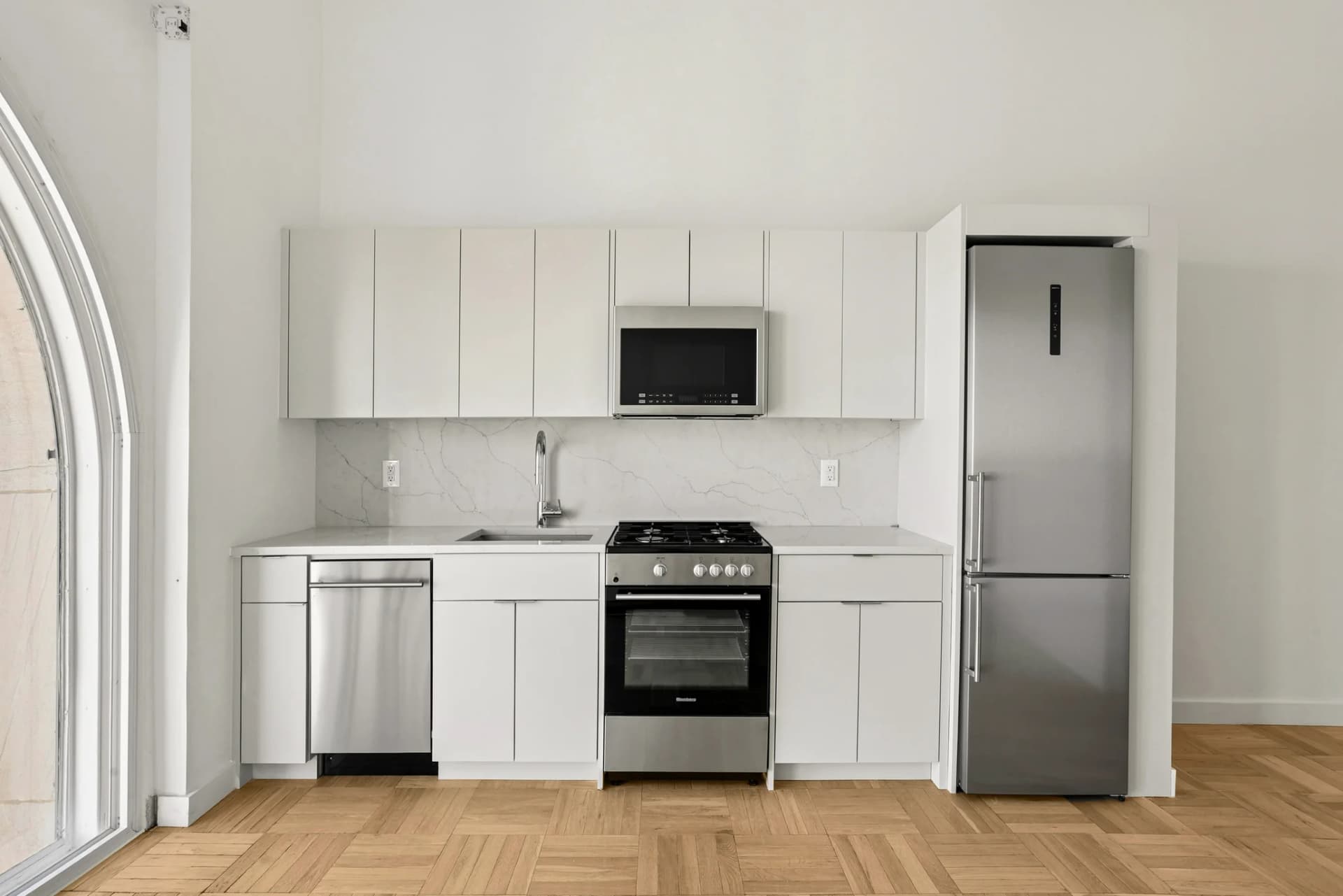 20 Exchange Place #01-55 PH, Manhattan, NY 10005
