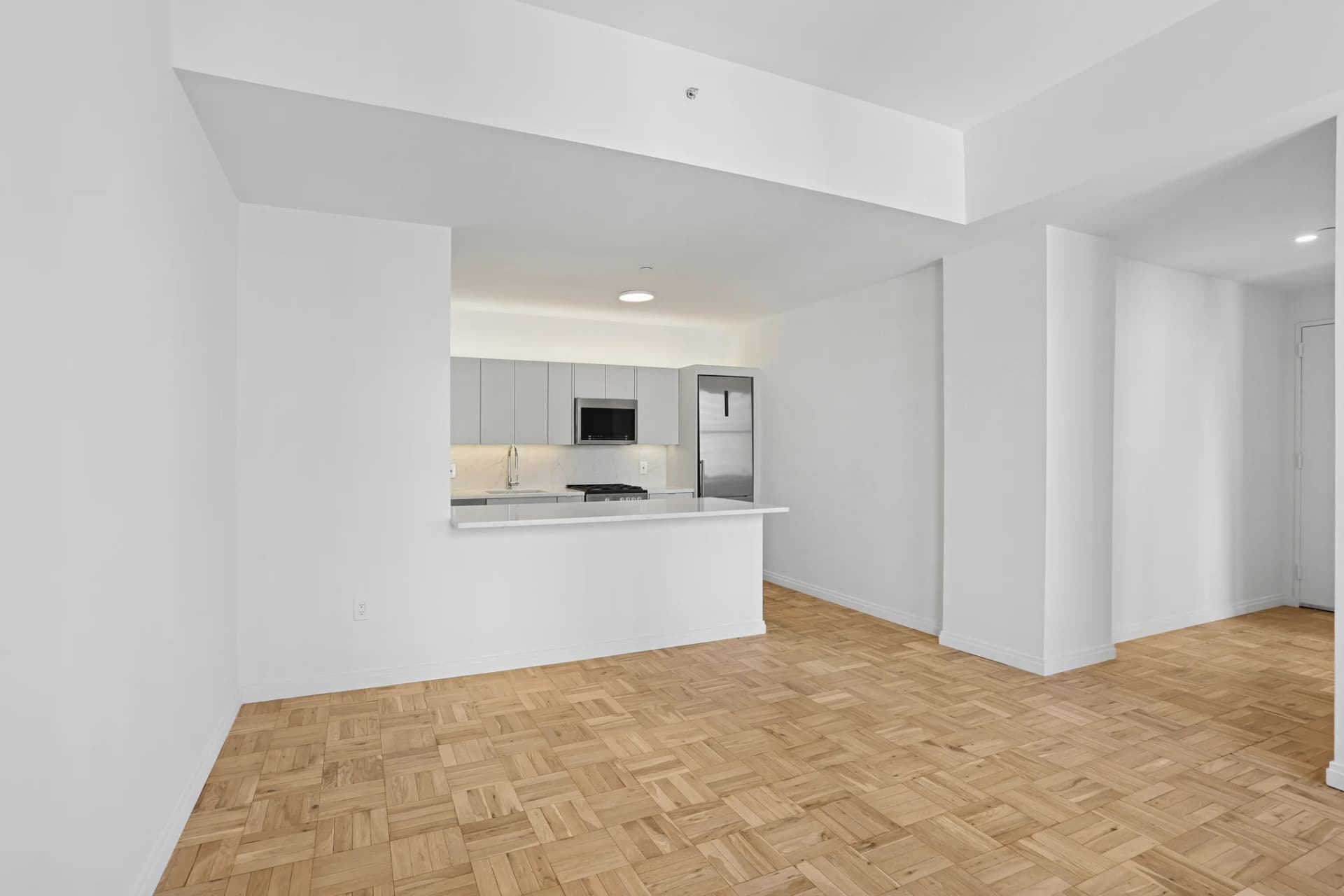 20 Exchange Place #07-30, Manhattan, NY 10005
