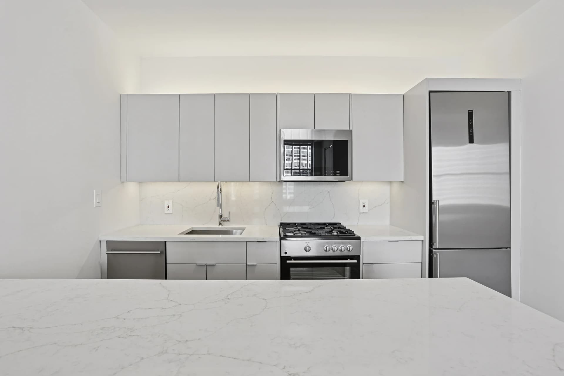 20 Exchange Place #07-30, Manhattan, NY 10005