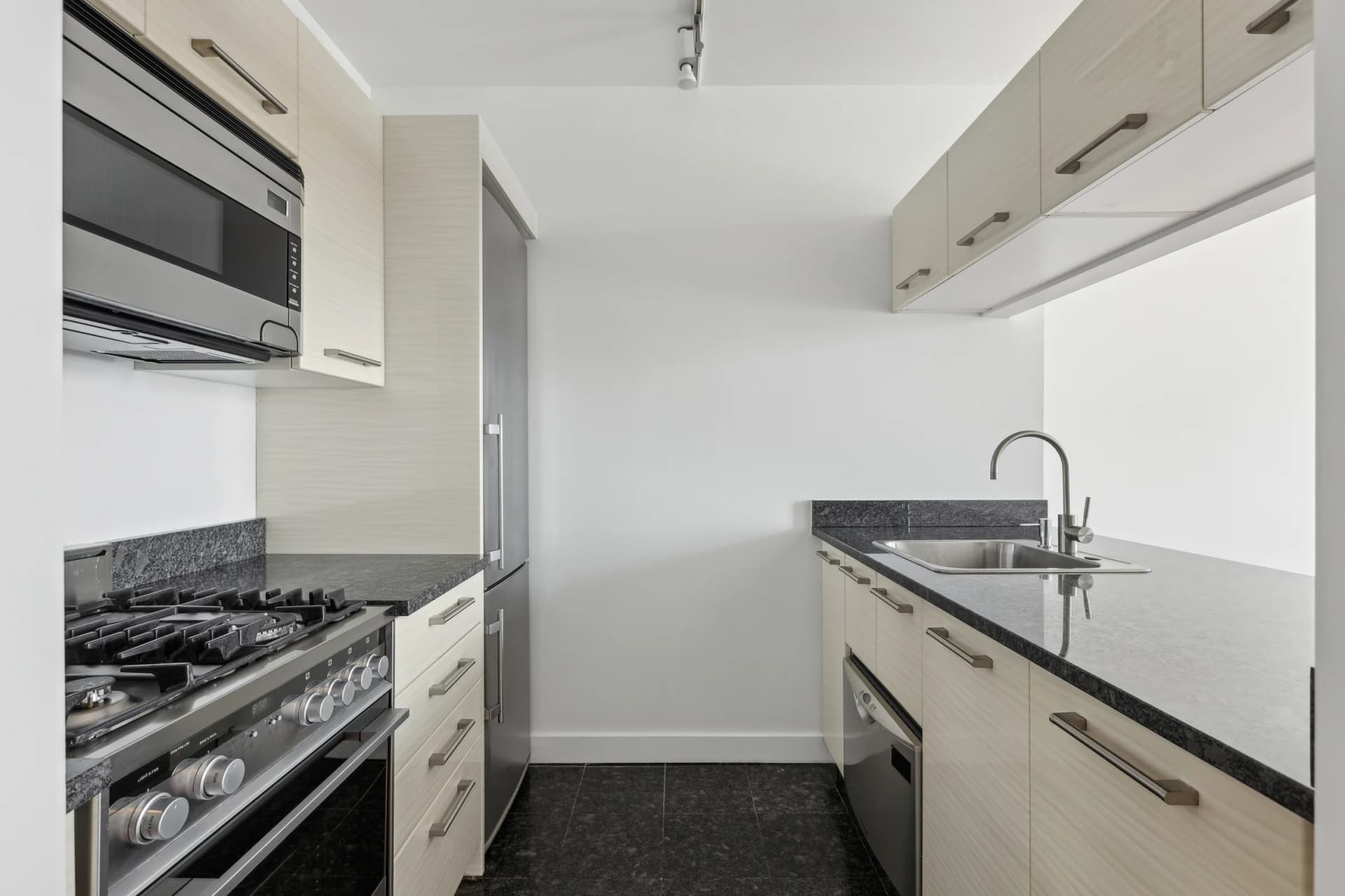 20 Exchange Place #20X - 2104, Manhattan, NY 10005