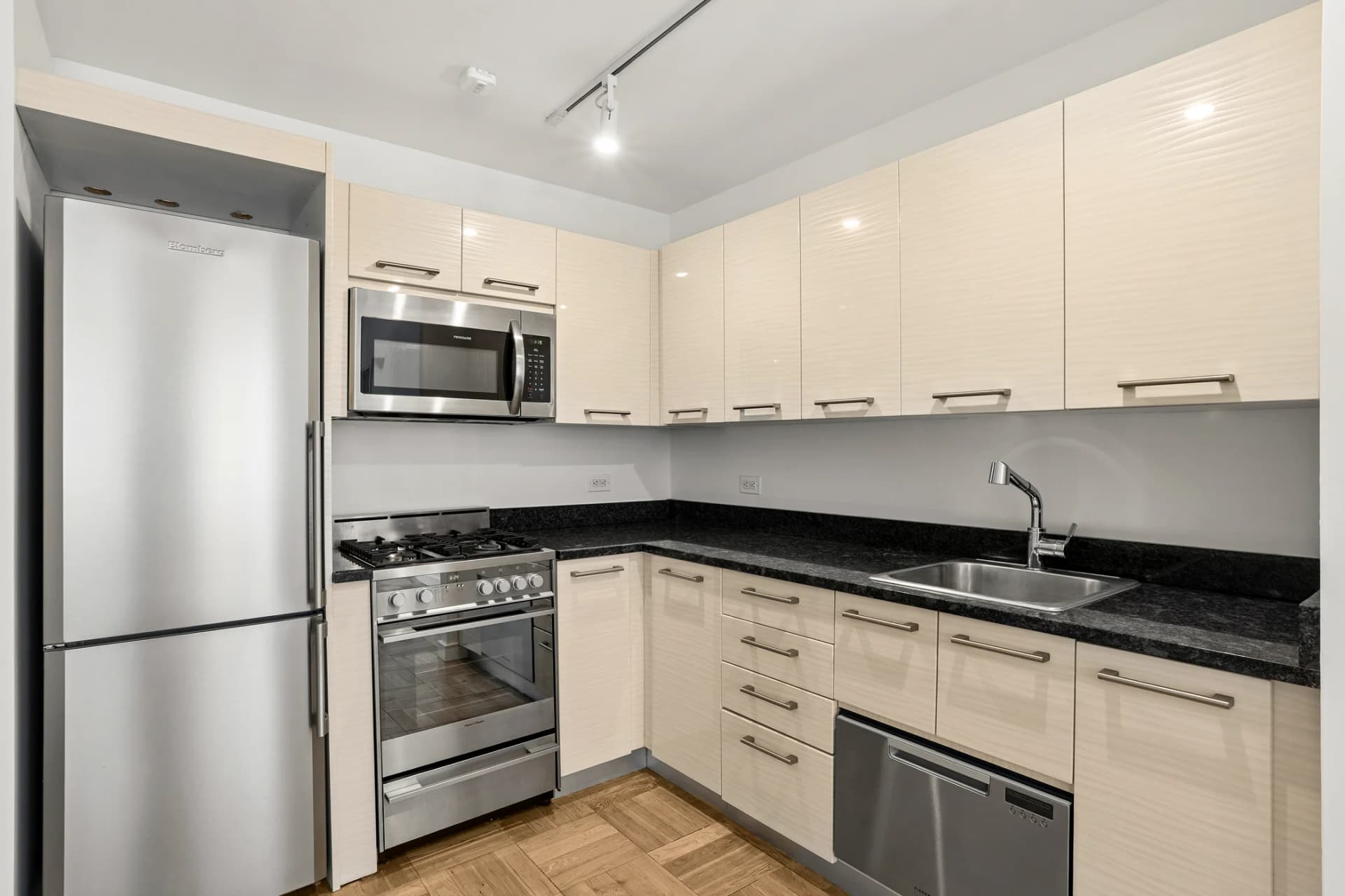 20 Exchange Place #20X - 211, Manhattan, NY 10005 - Image 1