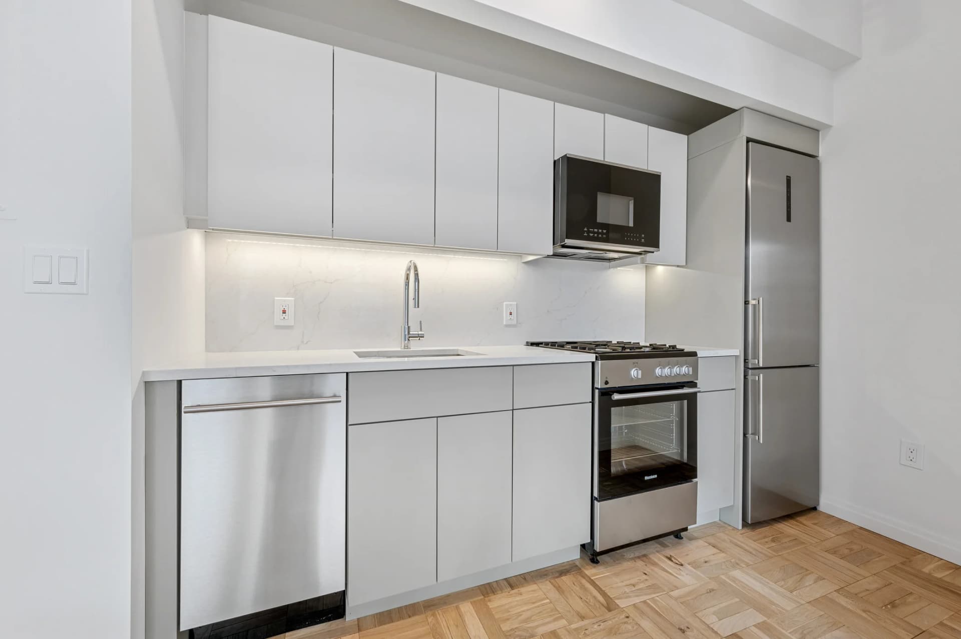 20 Exchange Place #3601 - 20X, Manhattan, NY 10005