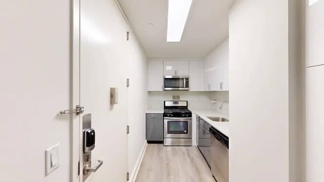 10 Hanover Square #02L, New York, NY 10005