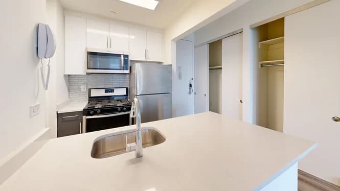 10 Hanover Square #04C, New York, NY 10005