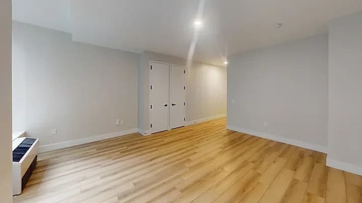 95 Wall Street #1009, Manhattan, NY 10005