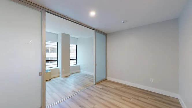 95 Wall Street #1809, Manhattan, NY 10005