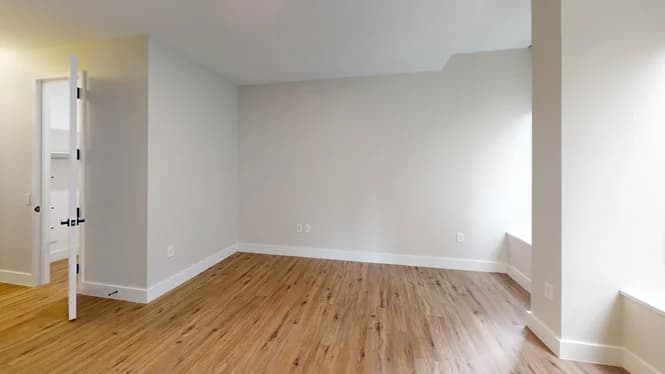 95 Wall Street #1818, Manhattan, NY 10005