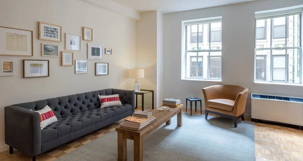 95 Wall St. in Financial District 95 Wall Street #602, Manhattan, NY 10005 apartment_living_room 1