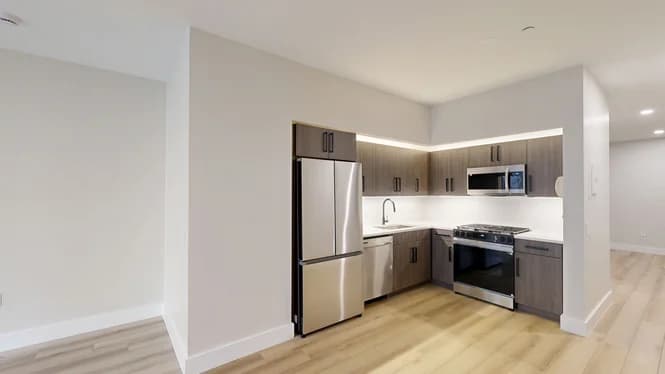 95 Wall Street #713, Manhattan, NY 10005