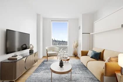 95 Wall Street #818, Manhattan, NY 10005