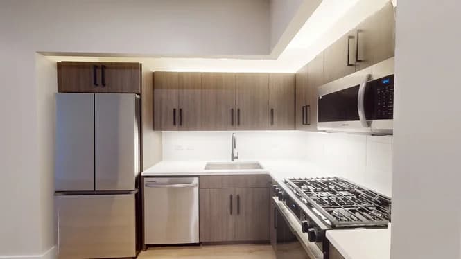 95 Wall Street #821, Manhattan, NY 10005