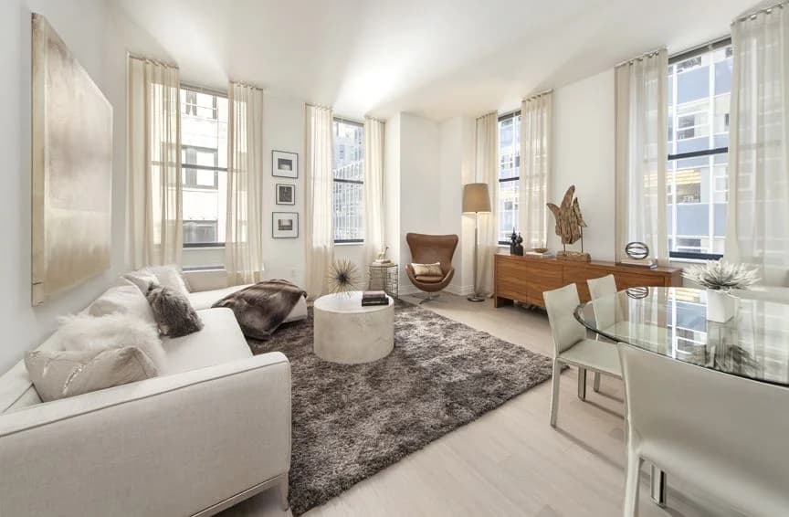 70 Pine Street #1103, New York, NY 10005 apartment_living_room 1