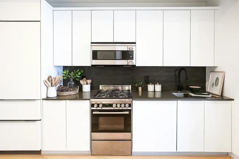 180 Water Street #319, Manhattan, NY 10038 apartment_kitchen 1