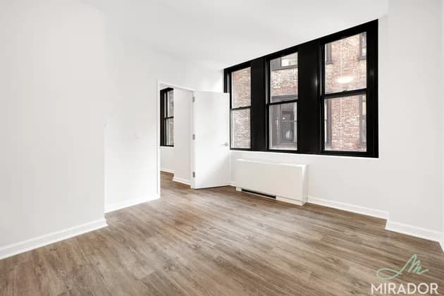 15 Park Row #11D, Manhattan, NY 10038