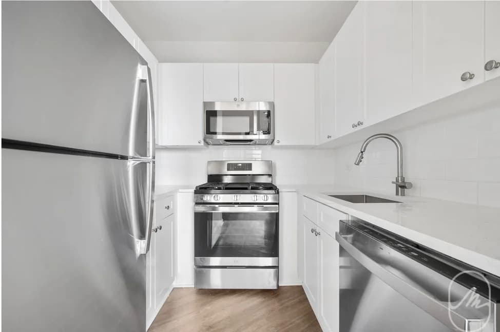 Park Row 15 Park Row #23E, Manhattan, NY 10038 apartment_kitchen 1