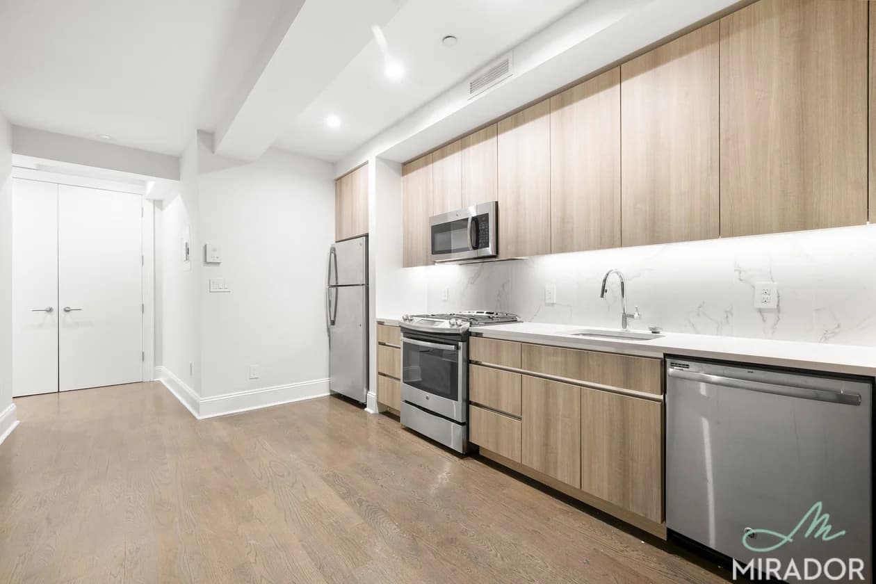 Park Row 15 Park Row #3E, Manhattan, NY 10038 apartment_kitchen 1