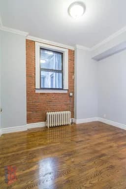 68 Clinton St #3B, Manhattan, NY 10002