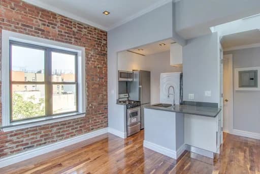 68 Clinton St #4A, Manhattan, NY 10002