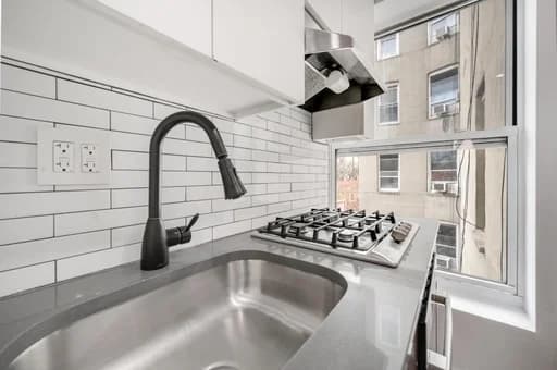 629 East 5 Street #12, Manhattan, NY 10009