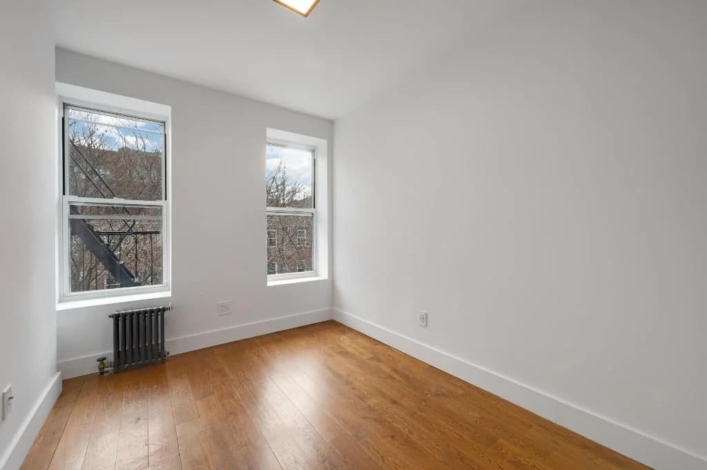 629 East 5 Street #21, Manhattan, NY 10009 apartment_bedroom_room 1
