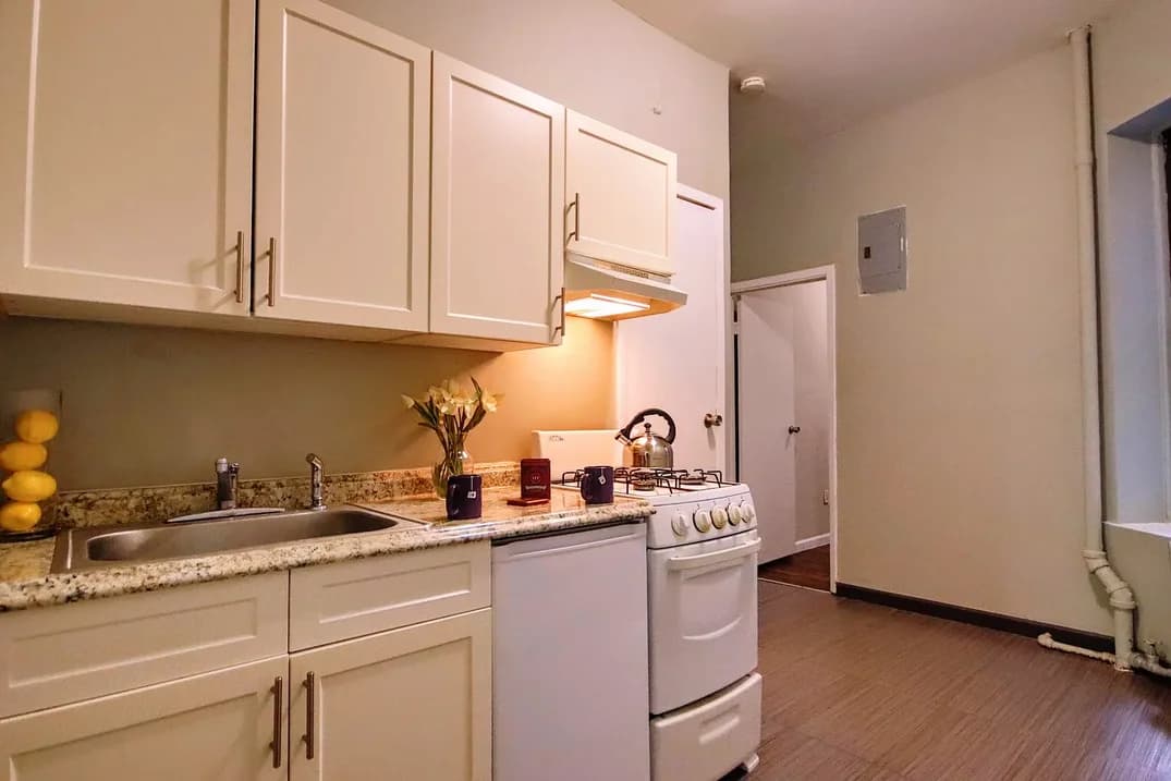 620 East 11 Street #3, Manhattan, NY 10009 apartment_kitchen 1
